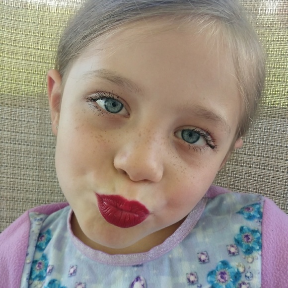 Meet your Posher, Alesha - Picture 6 of 8